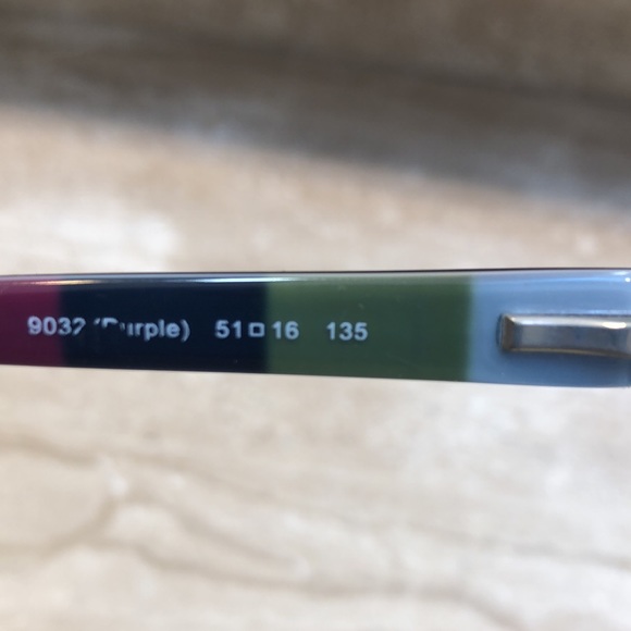 Coach women’s eyeglass frames, with case - Picture 6 of 7